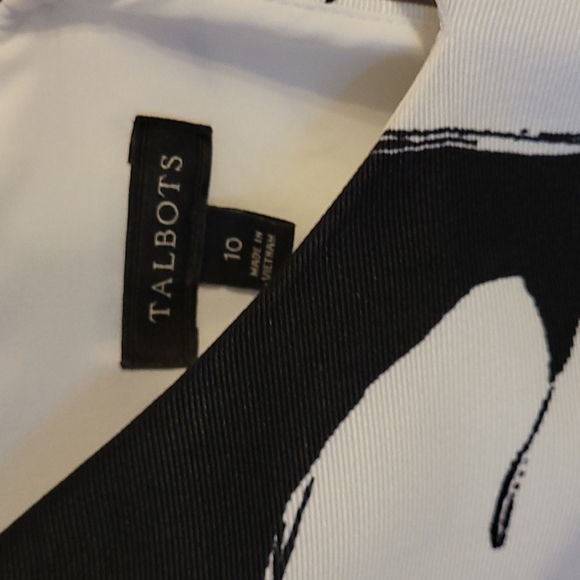 DONATING 2/14! Talbots Sleeveless Blouse - Picture 5 of 5